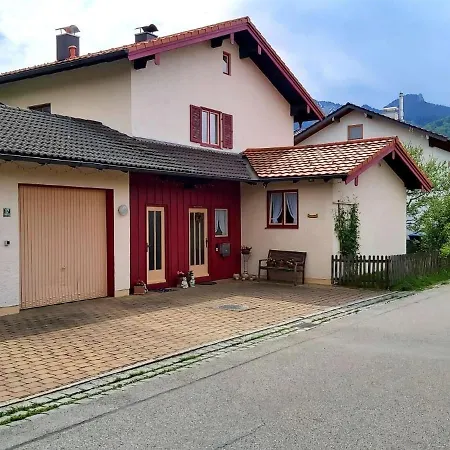 Ferienwohnung Alpenchic